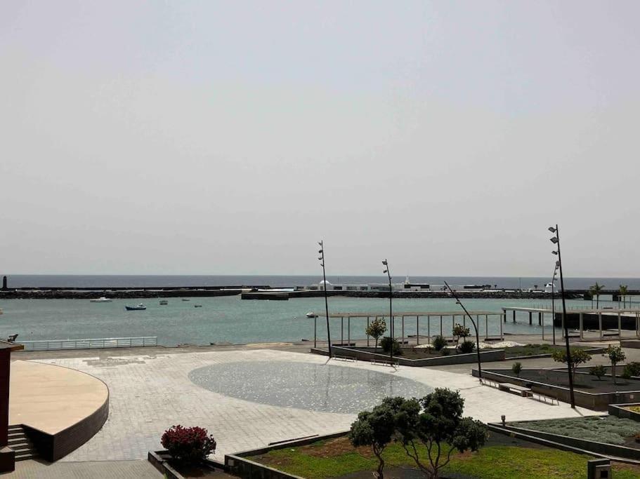 Sea&Harbour Arrecife Apartment Bagian luar foto